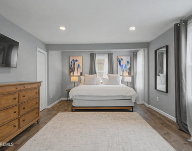 148 Heck Avenue - Photo Thumbnail 14