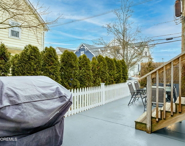 148 Heck Avenue - Photo Thumbnail 23