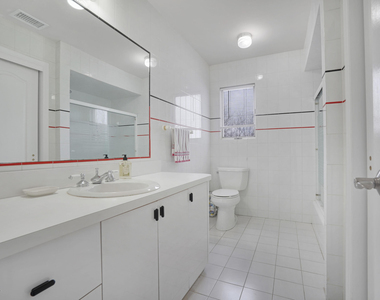 90 Georgetown Road - Photo Thumbnail 13