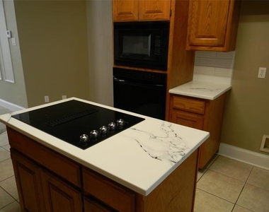 416 Roland Drive - Photo Thumbnail 23