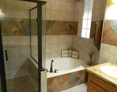 416 Roland Drive - Photo Thumbnail 17