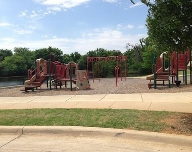 1426 Piedmont Drive - Photo Thumbnail 25