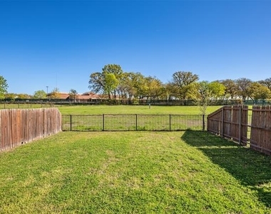 1426 Piedmont Drive - Photo Thumbnail 20