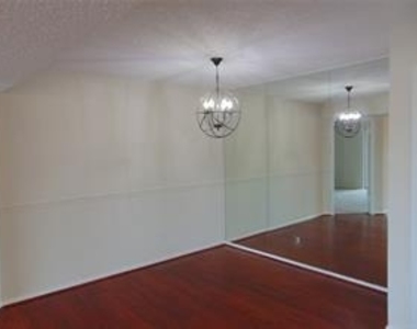 11460 Audelia Road - Photo Thumbnail 8