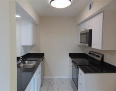 11460 Audelia Road - Photo Thumbnail 9