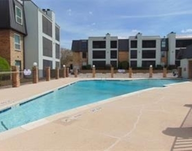 11460 Audelia Road - Photo Thumbnail 11