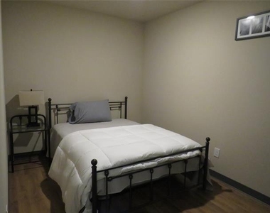12069 Joyce Lane - Photo Thumbnail 24