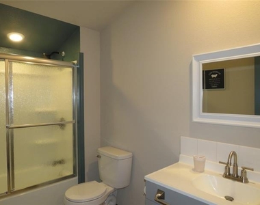 12069 Joyce Lane - Photo Thumbnail 13