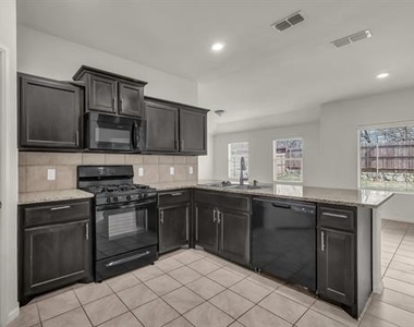 6948 Freeboard Way - Photo Thumbnail 4