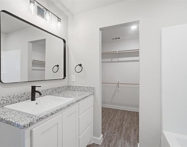 510 Elmont Street - Photo Thumbnail 21