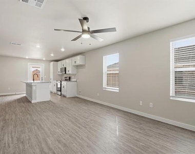 518 Elmont Street - Photo Thumbnail 4
