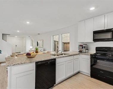 205 Adelina Drive - Photo Thumbnail 11