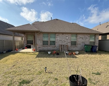 1904 Drover Street - Photo Thumbnail 25