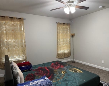 1904 Drover Street - Photo Thumbnail 6