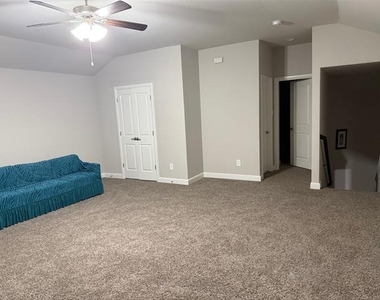 1904 Drover Street - Photo Thumbnail 17