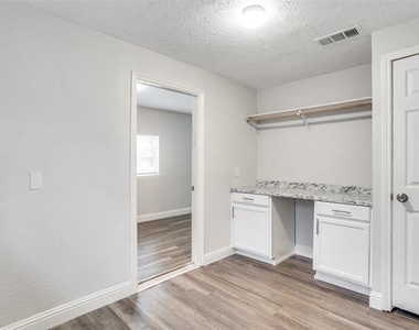 2216 Marburg Street - Photo Thumbnail 8