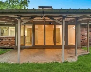 908 Firestone Lane - Photo Thumbnail 20
