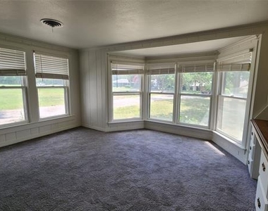 1824 Willowwood Street - Photo Thumbnail 7