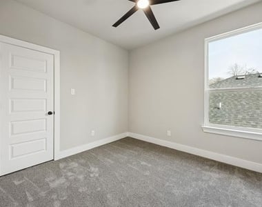 3703 York Street - Photo Thumbnail 13