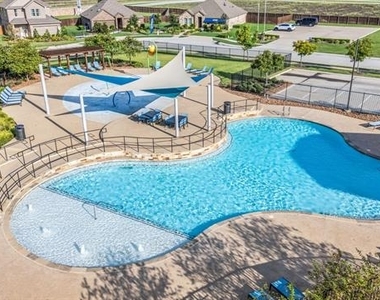 601 Rawhide Way - Photo Thumbnail 31