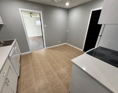3414 June Drive - Photo Thumbnail 12