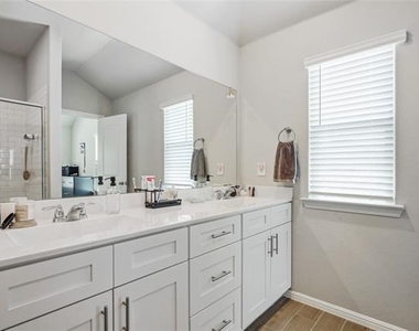 4812 Foundation Street - Photo Thumbnail 20