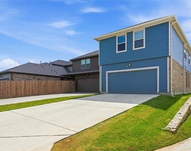 4812 Foundation Street - Photo Thumbnail 3