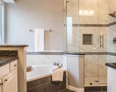 16304 Dry Creek Boulevard - Photo Thumbnail 13