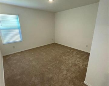 134 Harvest Street - Photo Thumbnail 11