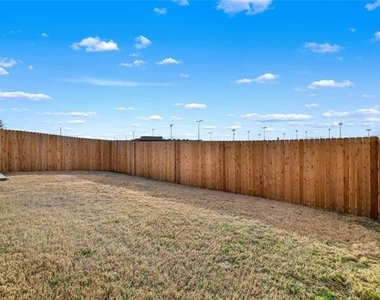 2825 Dawn Spring - Photo Thumbnail 23