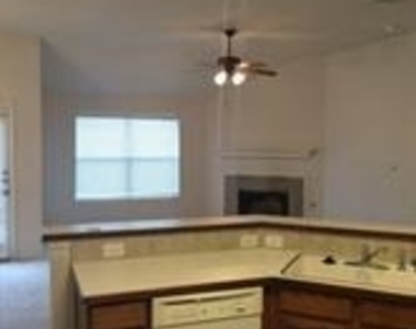 2825 Dawn Spring - Photo Thumbnail 6