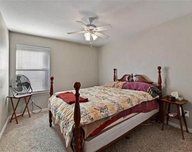 2825 Dawn Spring - Photo Thumbnail 17