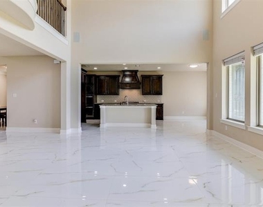 263 Timber Creek Lane - Photo Thumbnail 10