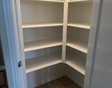2820 Cascade Cove Drive - Photo Thumbnail 9