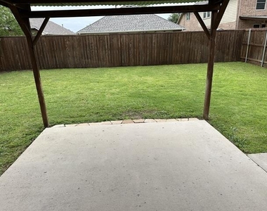 2820 Cascade Cove Drive - Photo Thumbnail 37