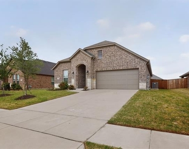 2804 Cain Drive - Photo Thumbnail 1