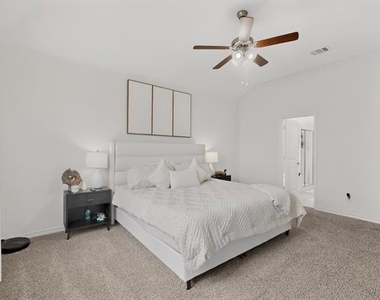 2804 Cain Drive - Photo Thumbnail 21