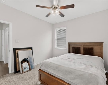 2804 Cain Drive - Photo Thumbnail 27