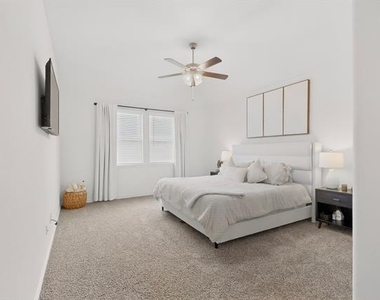 2804 Cain Drive - Photo Thumbnail 20