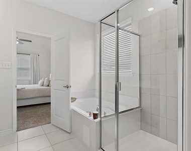 2804 Cain Drive - Photo Thumbnail 25