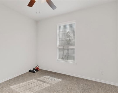 2804 Cain Drive - Photo Thumbnail 30