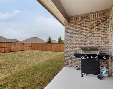 2804 Cain Drive - Photo Thumbnail 34