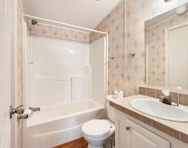 7568 Se Swan Avenue - Photo Thumbnail 15