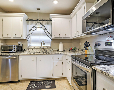 300 Intracoastal Place - Photo Thumbnail 18