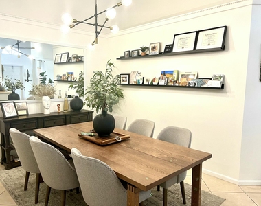 10614 Lake Shore Drive - Photo Thumbnail 8