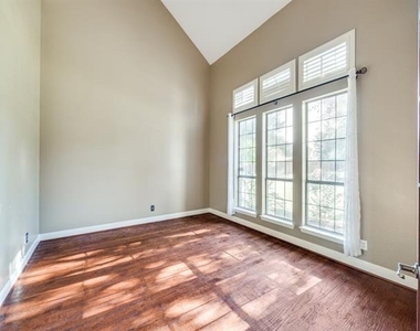 4463 Fallmeadow Drive - Photo Thumbnail 3