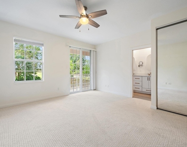 136 Ashley Court - Photo Thumbnail 9