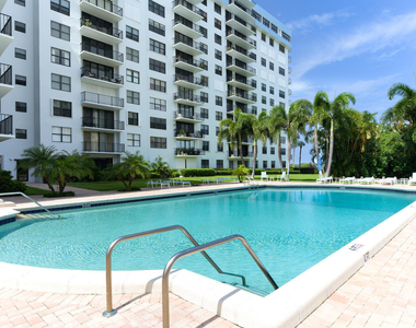 2600 N Flagler Drive - Photo Thumbnail 14