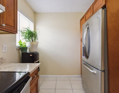 2825 Sw 22nd Avenue - Photo Thumbnail 11