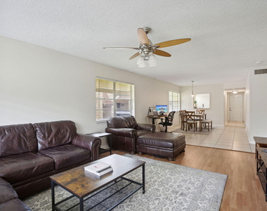 2825 Sw 22nd Avenue - Photo Thumbnail 8